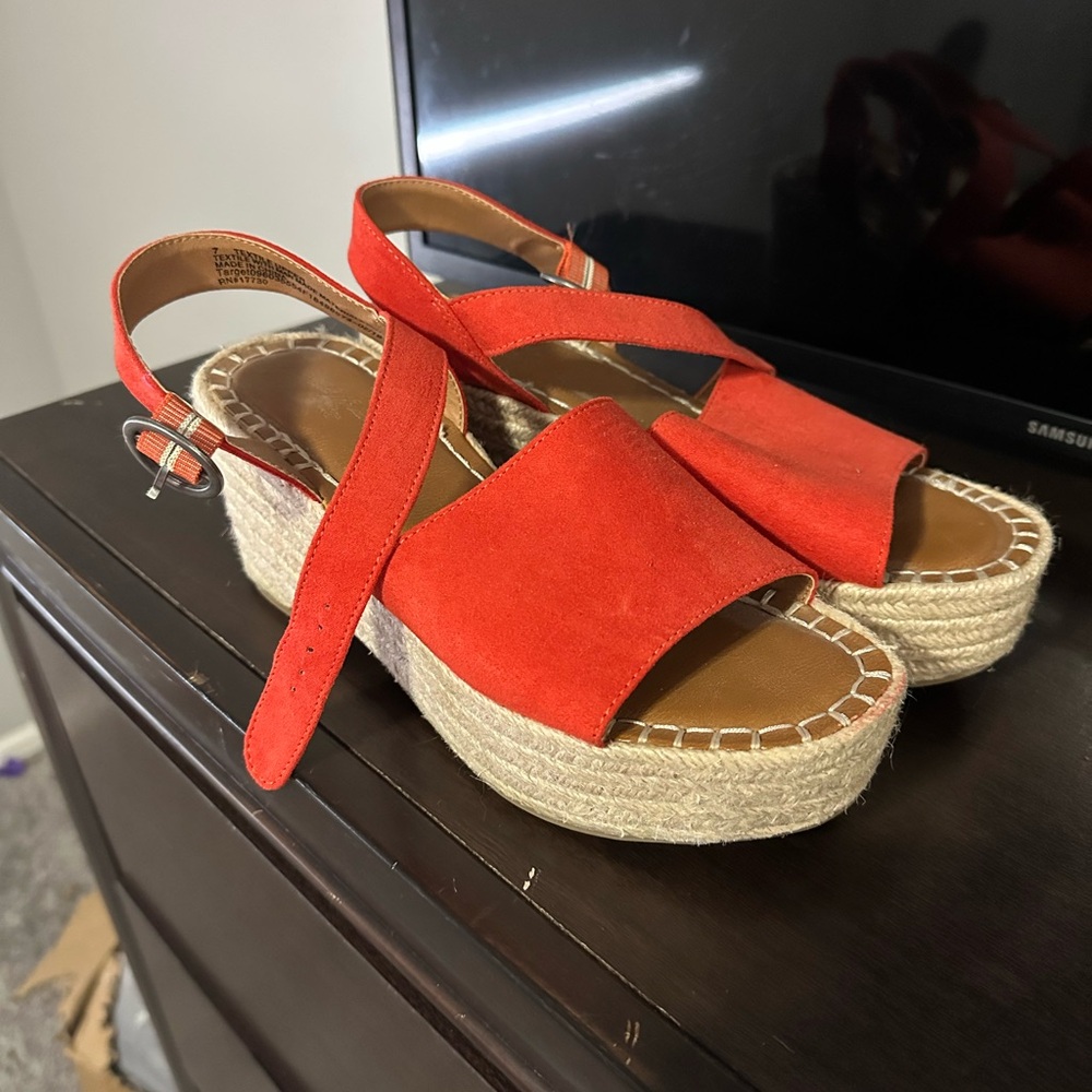Size 7 Wedges